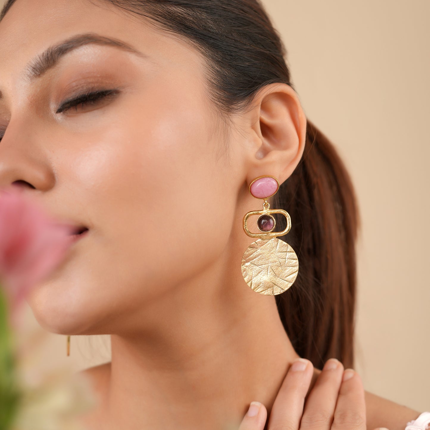 Geometric shaped drop earrings