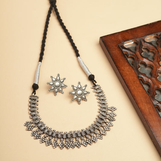 German silver Brass delicate Necklace set perfect for Navratri