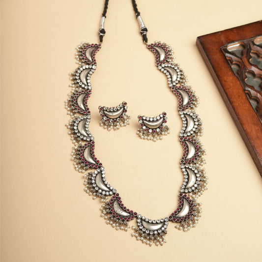 long moon shape necklace -silver plattedpearl with pink stones