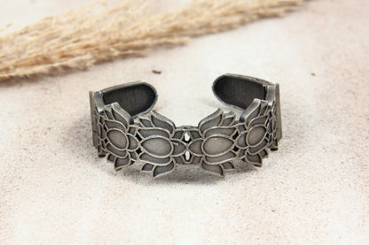 TIARA SILVER LOTUS CUFF (SINGLE)